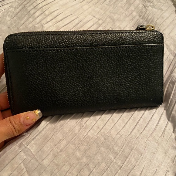 Kate Spade Wallet - Picture 6 of 6